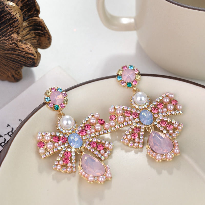 Pearl colored crystal glass metal bow earrings, elegant and sweet vintage earrings