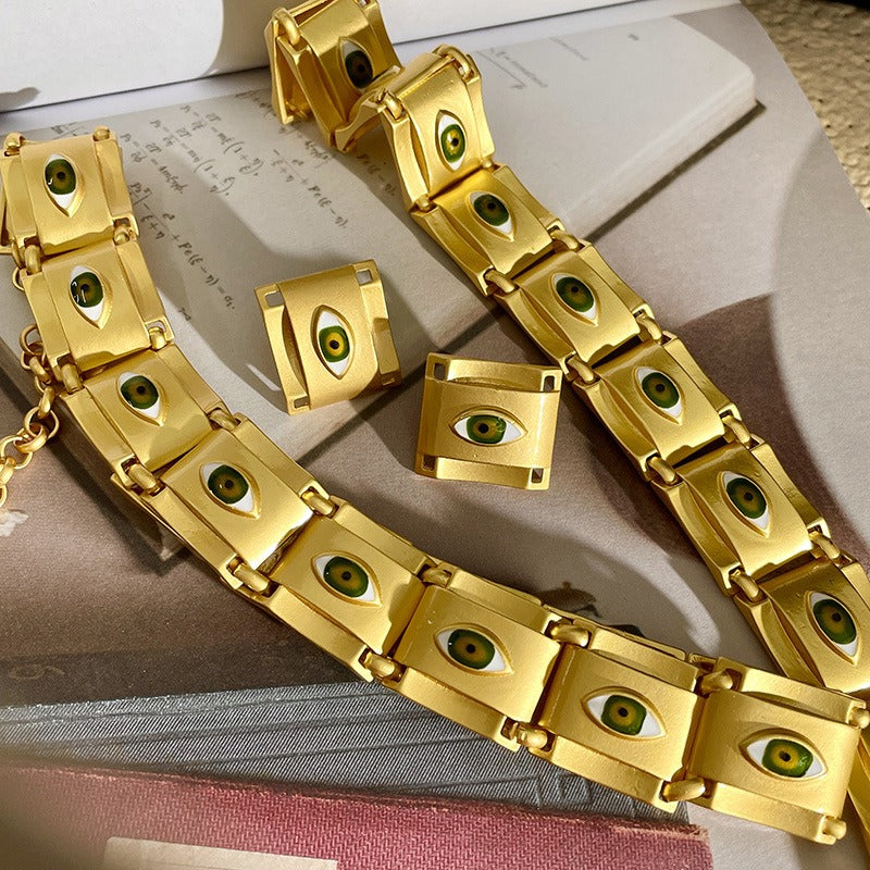 Golden Square Eyes Spliced Neckchain Small Square Devil's Eye Girl