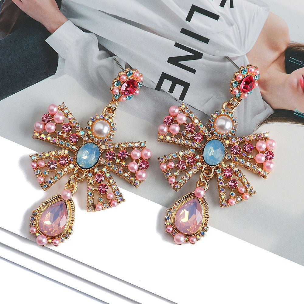Pearl colored crystal glass metal bow earrings, elegant and sweet vintage earrings
