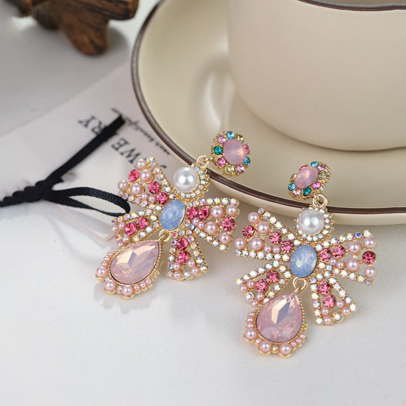 Pearl colored crystal glass metal bow earrings, elegant and sweet vintage earrings